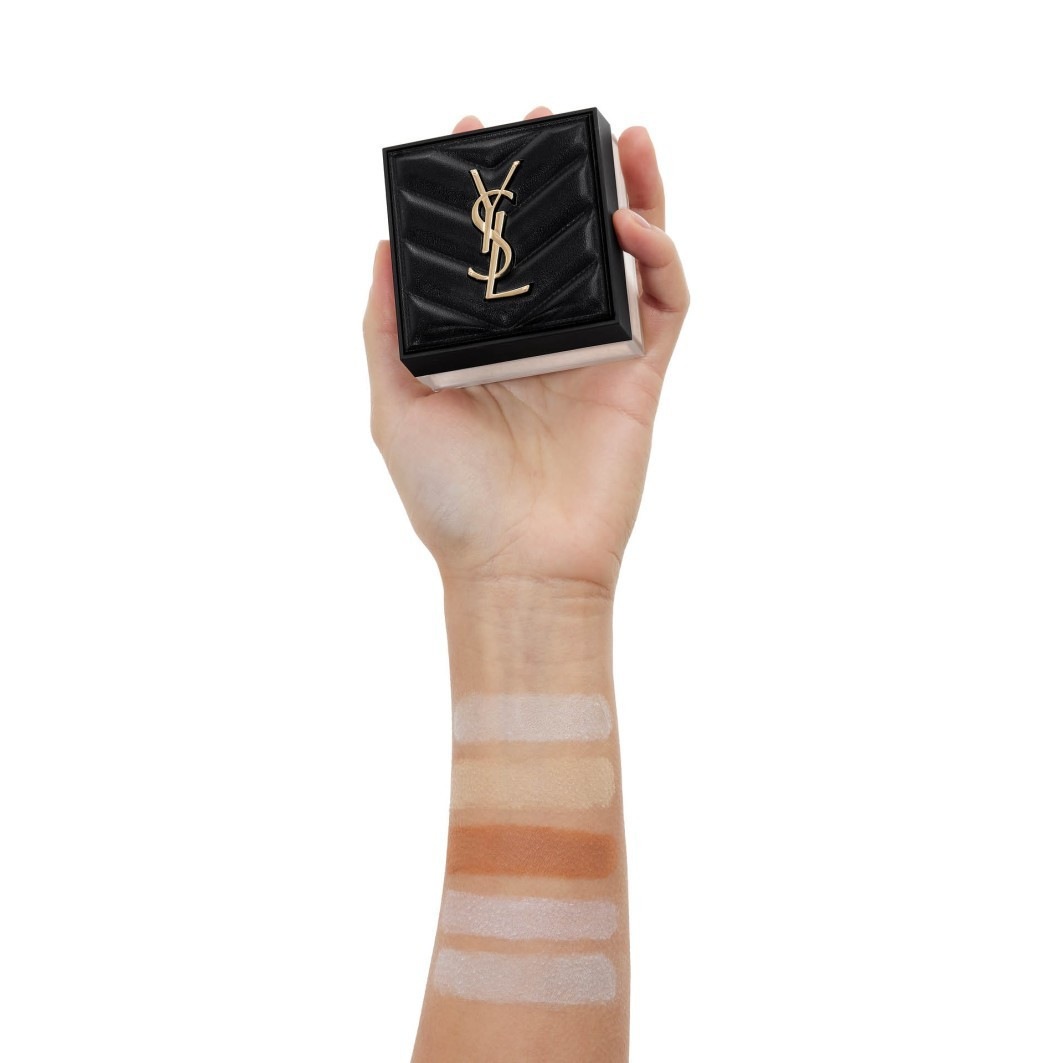 Пудра для лица all hours hyper blur Yves Saint Laurent, 02, вес 10 гр. — фото 4