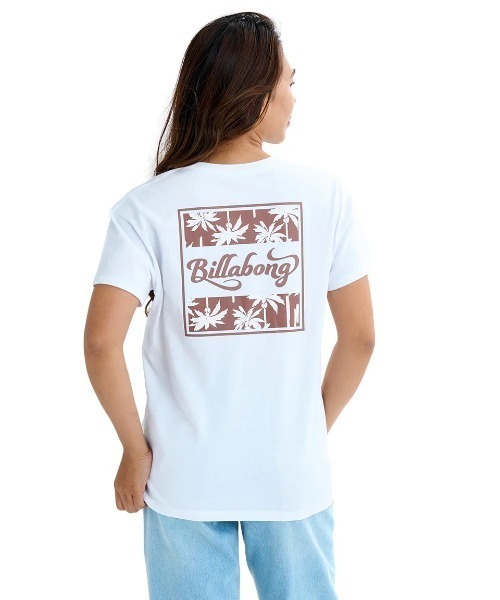 

Женская футболка Billabong с квадратным логотипом, укороченным кроем и принтом на спине, коричневый