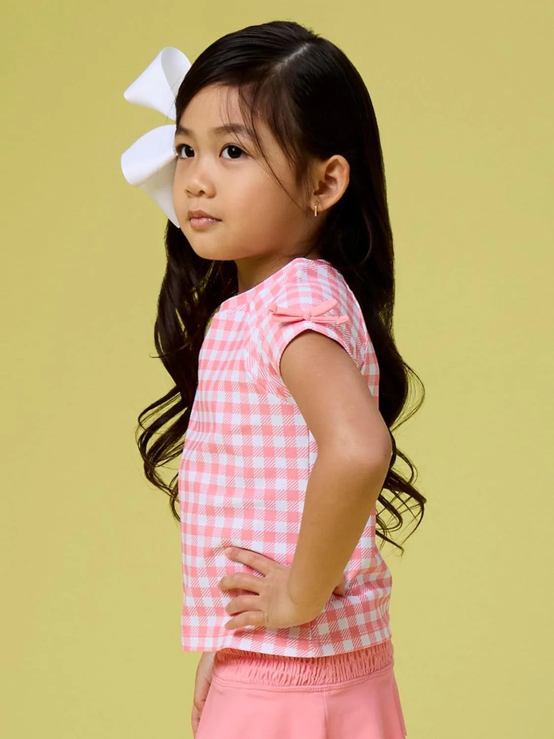 Детская футболка для активного отдыха RuffleButts, Bubblegum Pink Gingham — фото 3