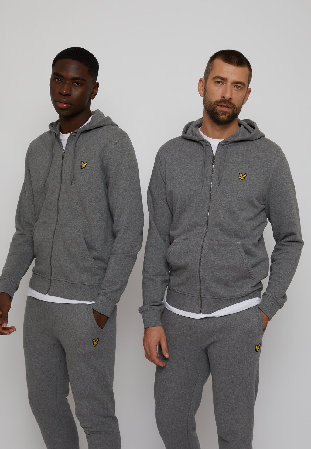 

Толстовка на молнии ZIP THROUGH HOODIE Lyle & Scott, средний серый меланж