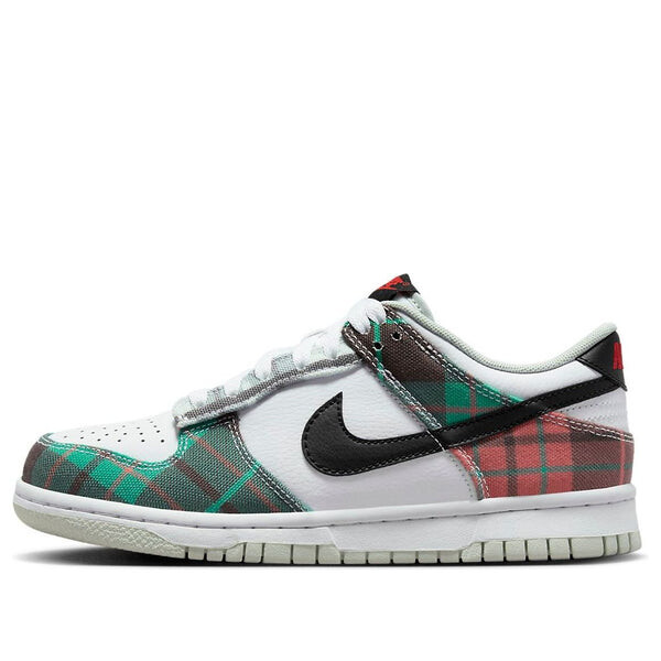 

Кроссовки данки низкие в клетку Nike, белый
