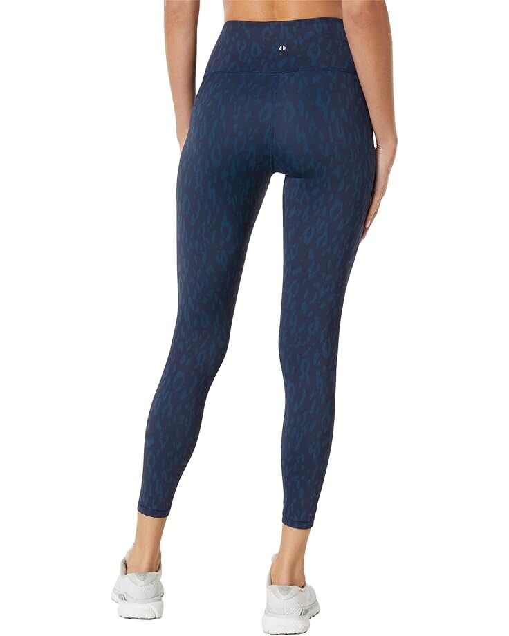 

Брюки THRIVE SOCIETE Printed 7/8 Leggings, цвет Navy Leopard