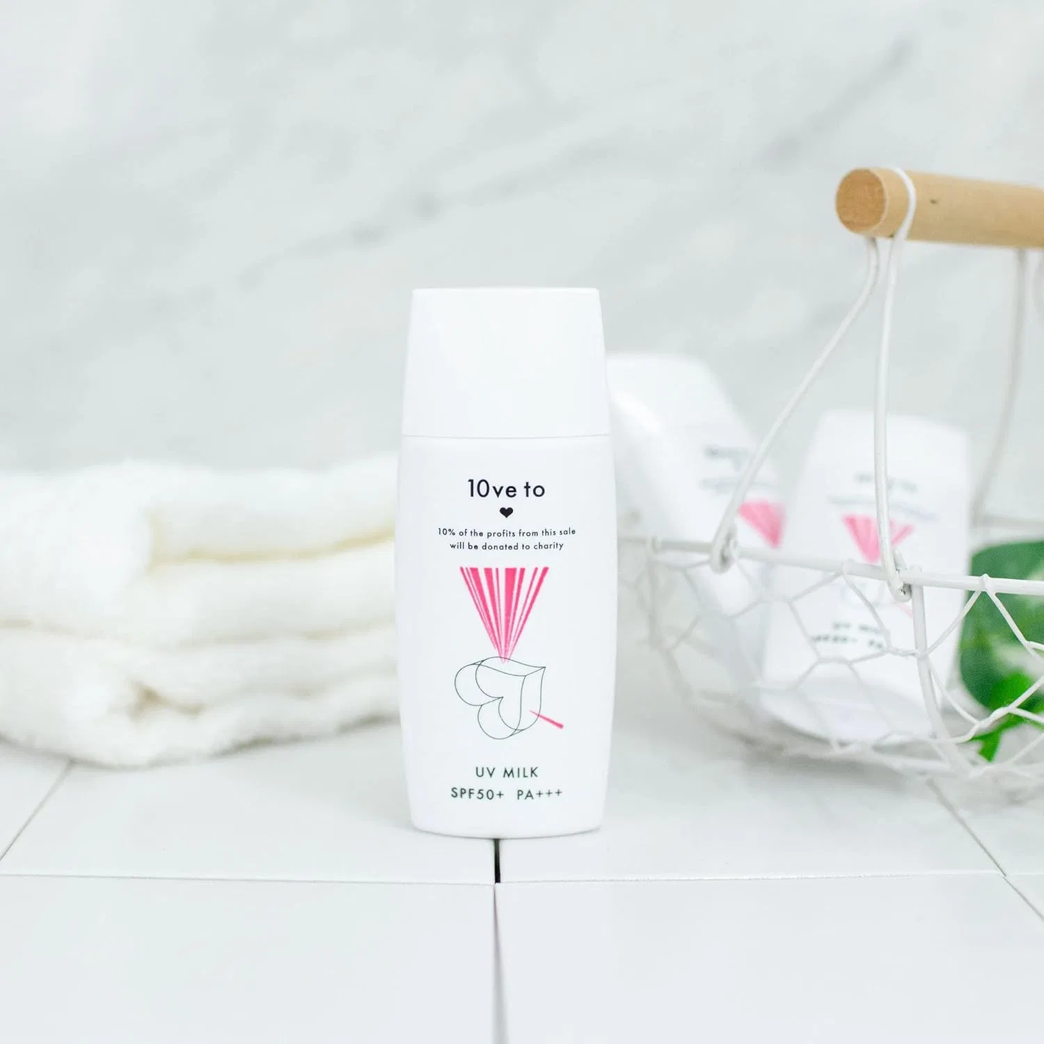 Солнцезащитное молочко 10ve to UV Milk SPF50+ PA+++, 50 мл — фото 2