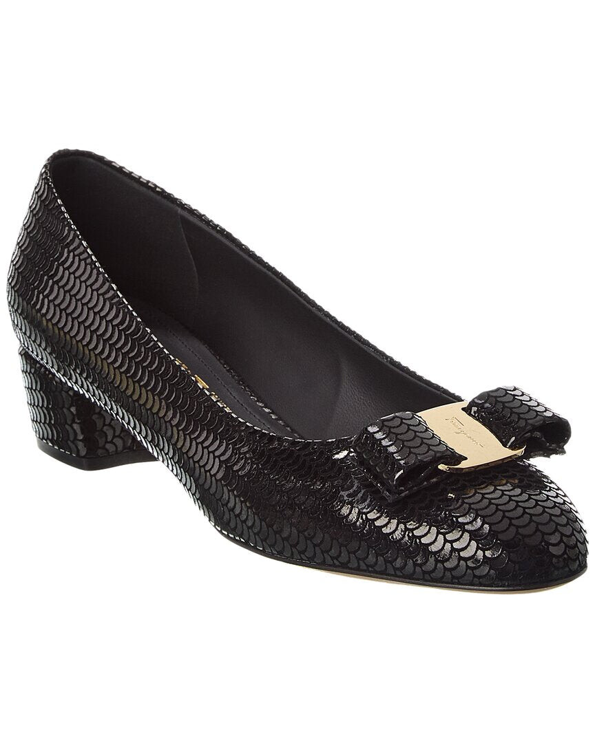 Замшевые туфли Ferragamo Vara с бантом Salvatore Ferragamo, черный — фото 4