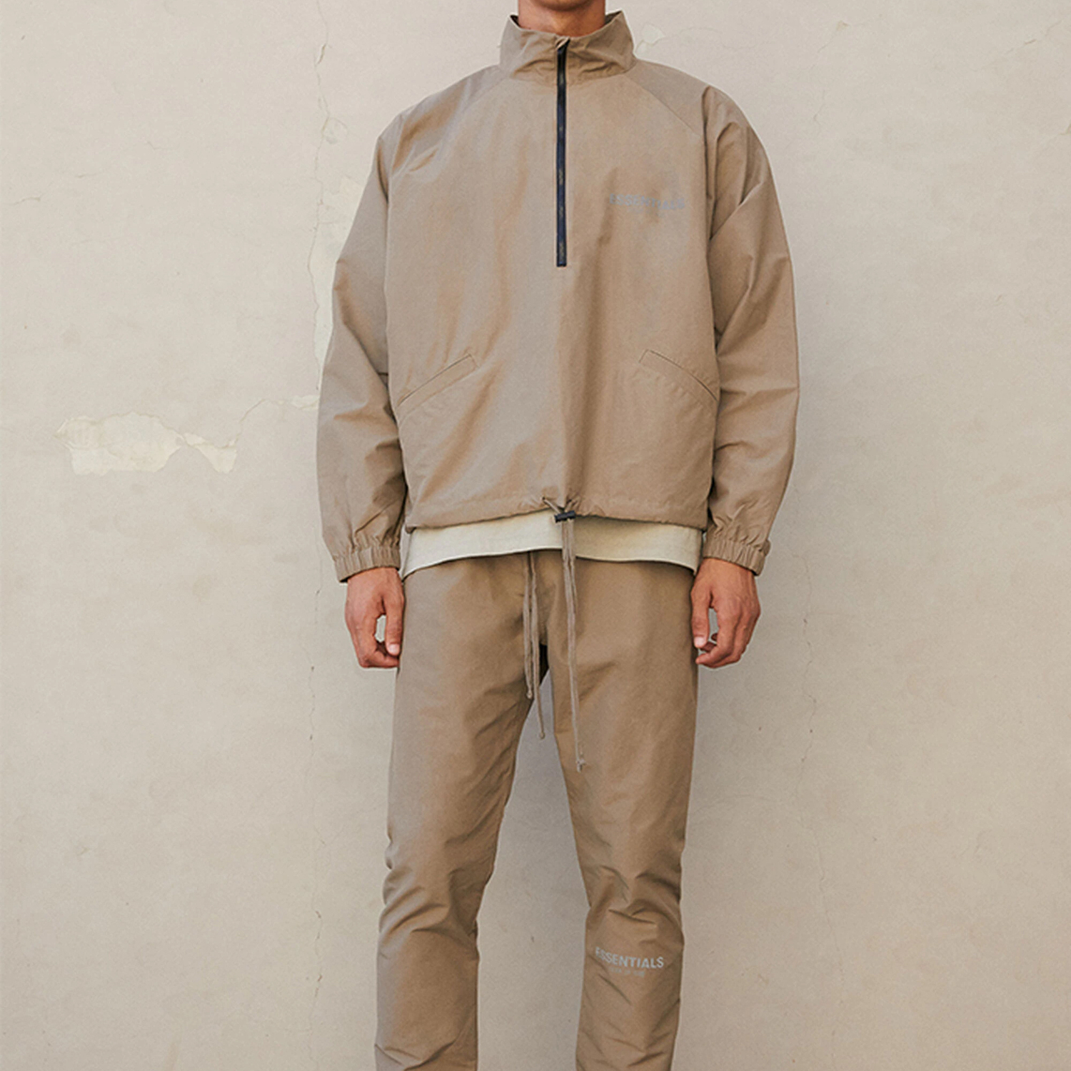 Полузастегивающаяся спортивная куртка Fear Of God Essentials, пшенично-коричневый — фото 4