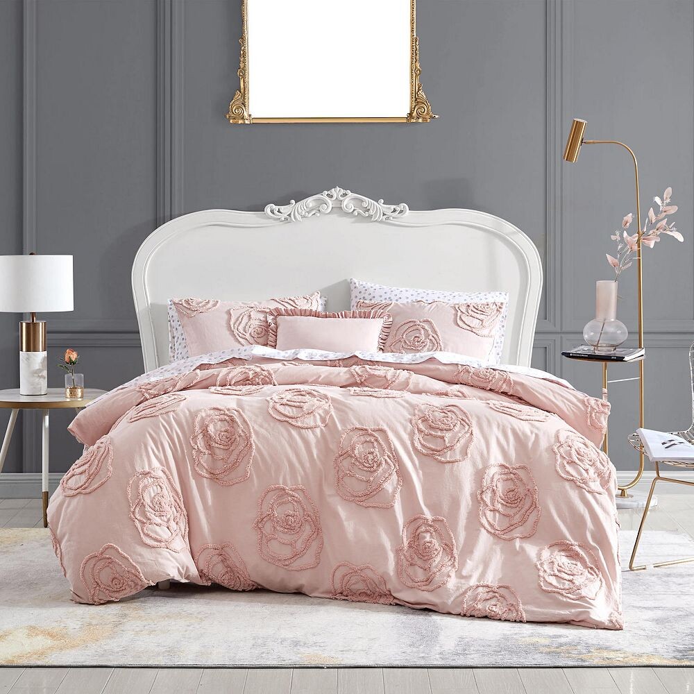 

Комплект пододеяльников Betsey Johnson Rambling Rose с накладками, розовый