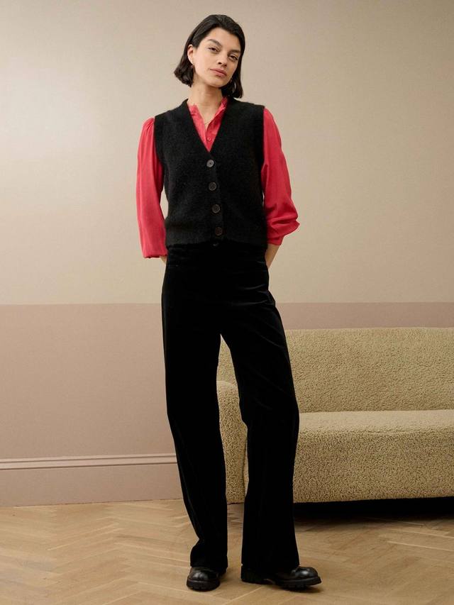 

Вязаный жилет с V-образным вырезом из смесовой шерсти альпака и мериноса Brora, Black