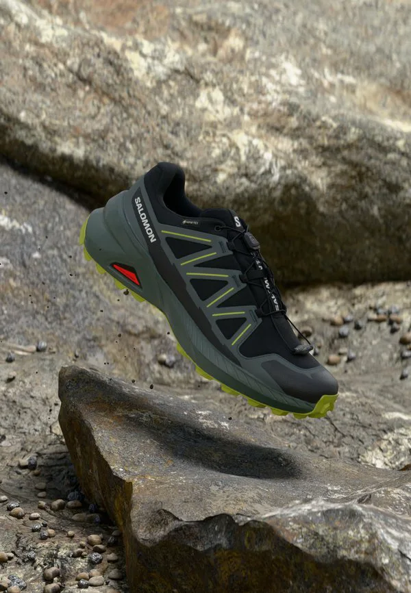 Кроссовки для трейлраннинга speedcross peak gtx Salomon, Black/Urban Chic/Dark Citron