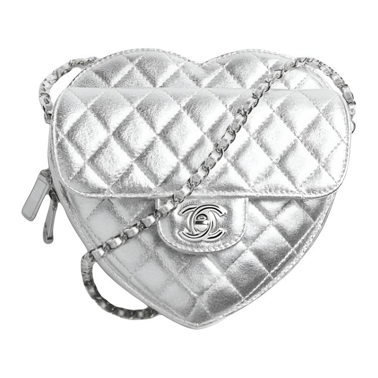 

CHANEL Кожаная женская сумка через плечо серебристая