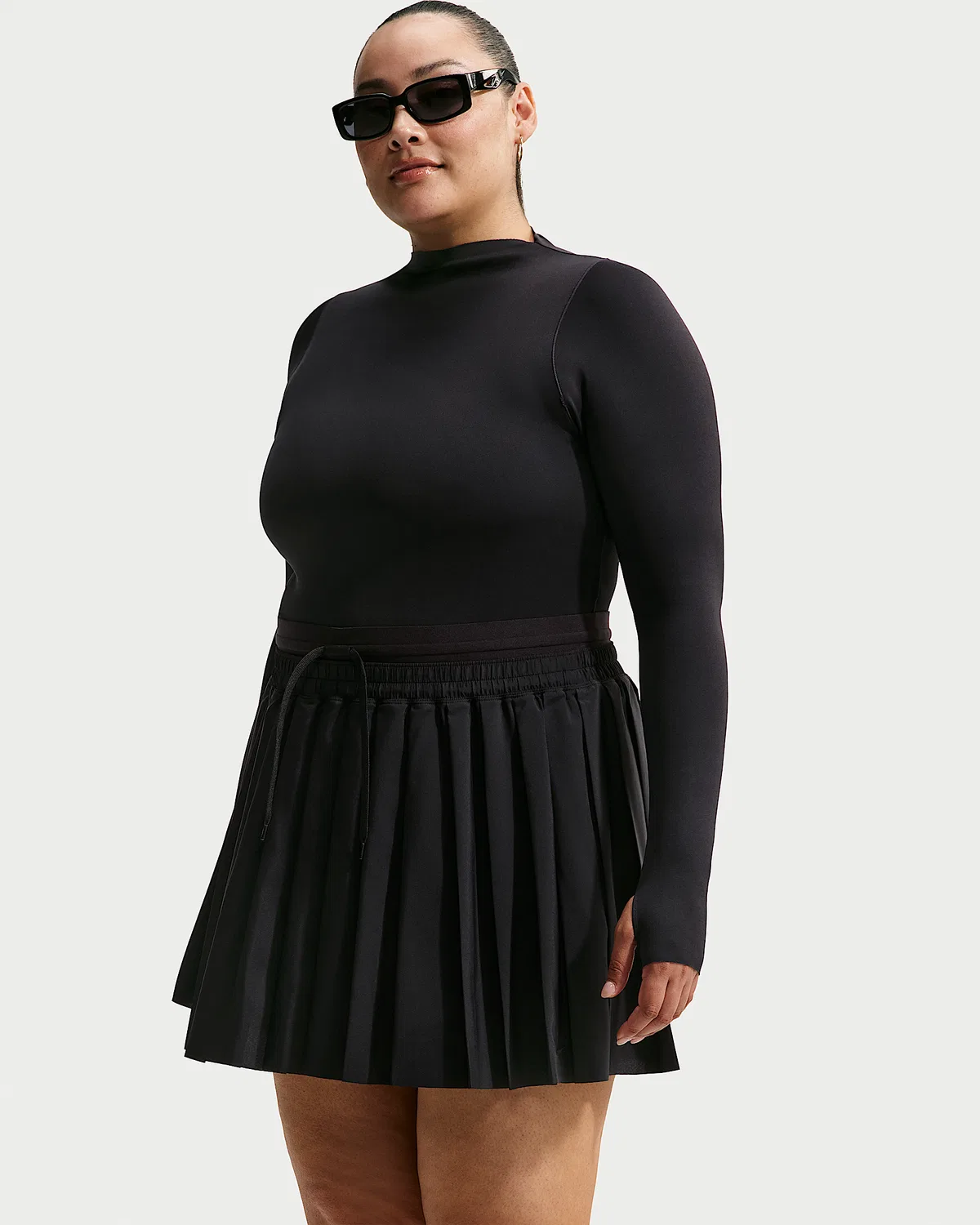 Женская плиссированная юбка (большие размеры) Nike Sportswear, Black/Black — фото 4