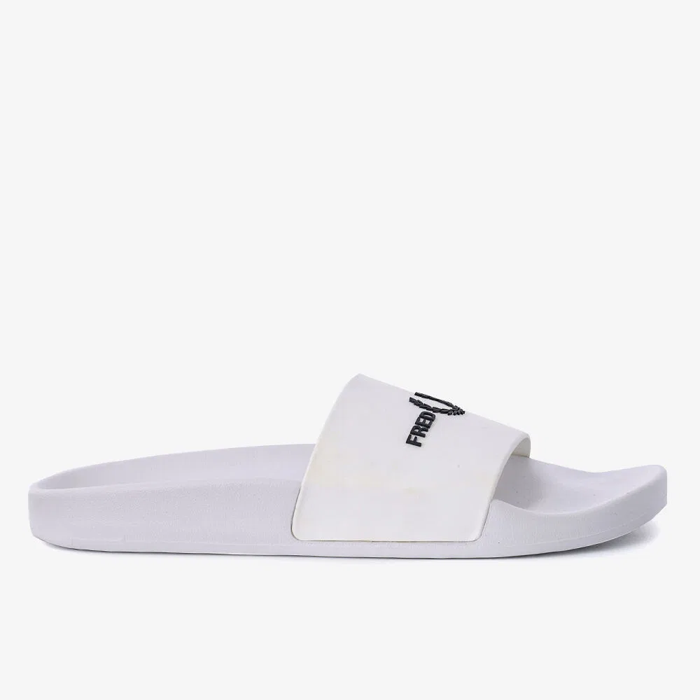 Мужские белые слайдеры Branded от Fred Perry