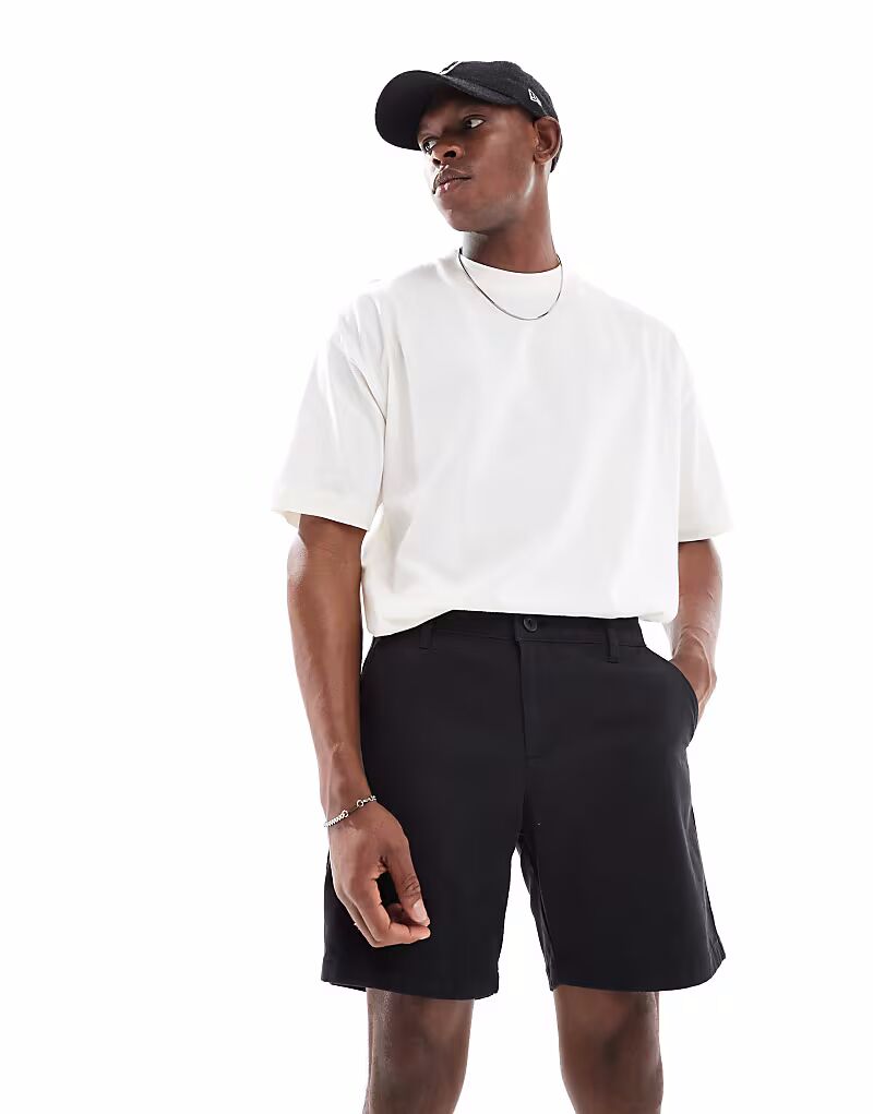

Узкие шорты-чиносы средней длины ASOS DESIGN черного цвета