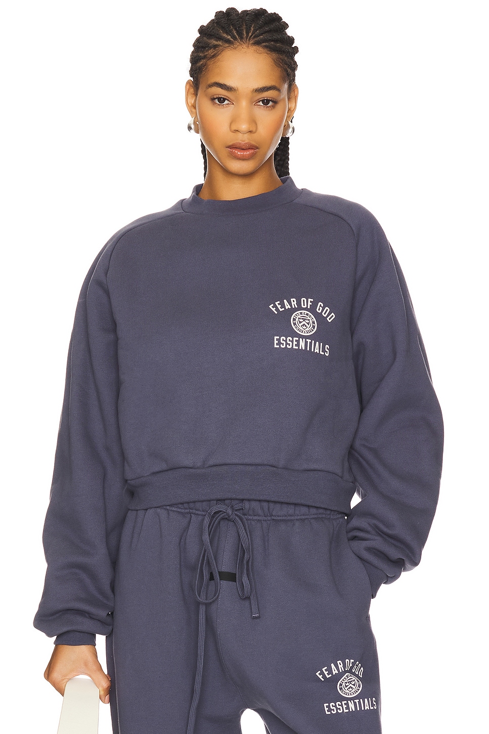 

Короткий свитшот с круглым вырезом Fear Of God Essentials, marine