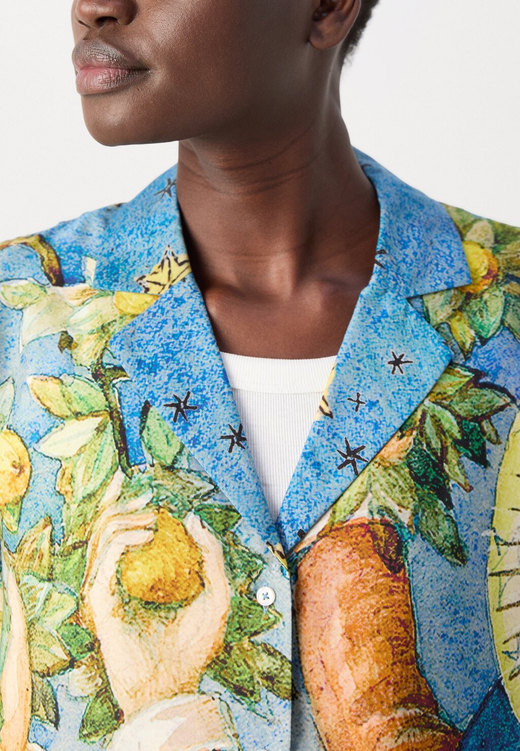 

Блузка на пуговицах EMBASSY OF THE FREE MIND PRINTED SHIRT Scotch & Soda, синий