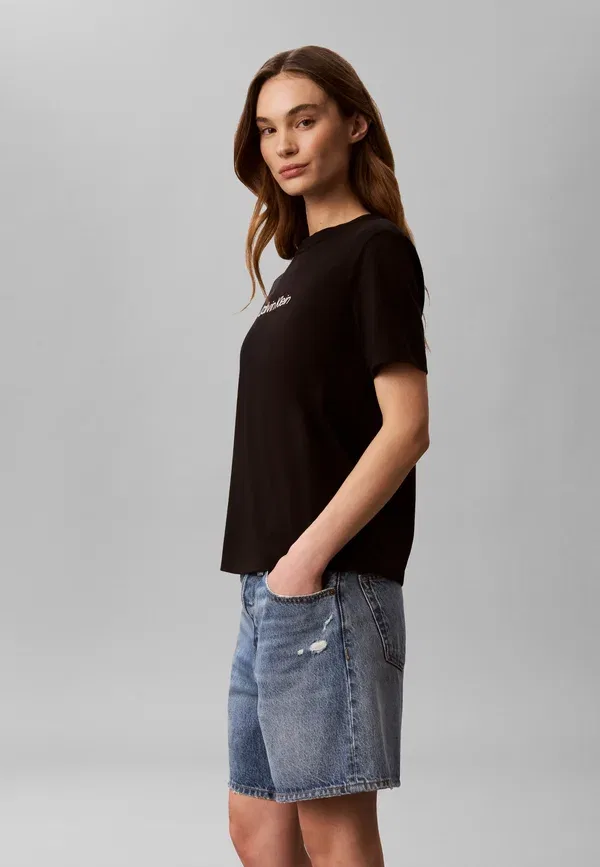 Футболка Calvin Klein Classic standard logo tee print, черный — фото 3