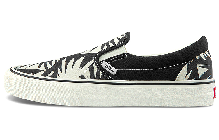 

Кроссовки Vans Classic Slip-On Sf 'Black White'