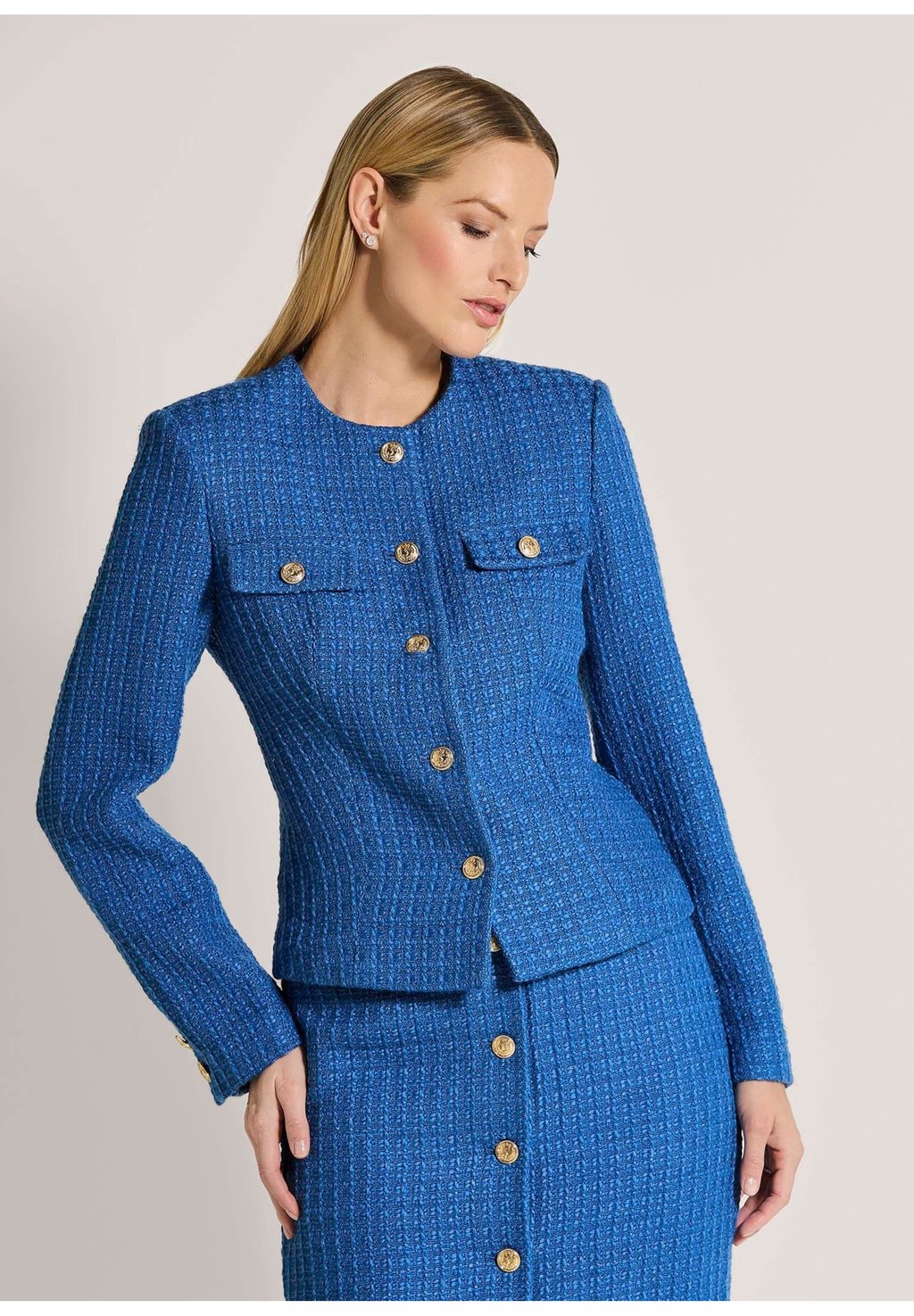 

Блейзер COUTURIGER MIT KNÖPFEN MADELEINE, цвет Royal Blue