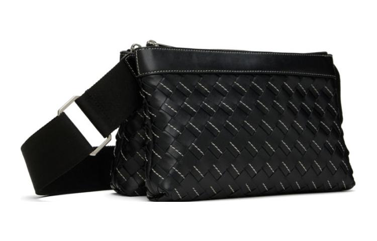 Bottega Veneta Мужская наплечная сумка из овчины черного цвета — фото 2