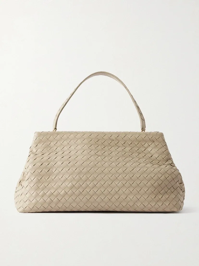 Плечевая сумка из кожи Intrecciato BOTTEGA VENETA, белый