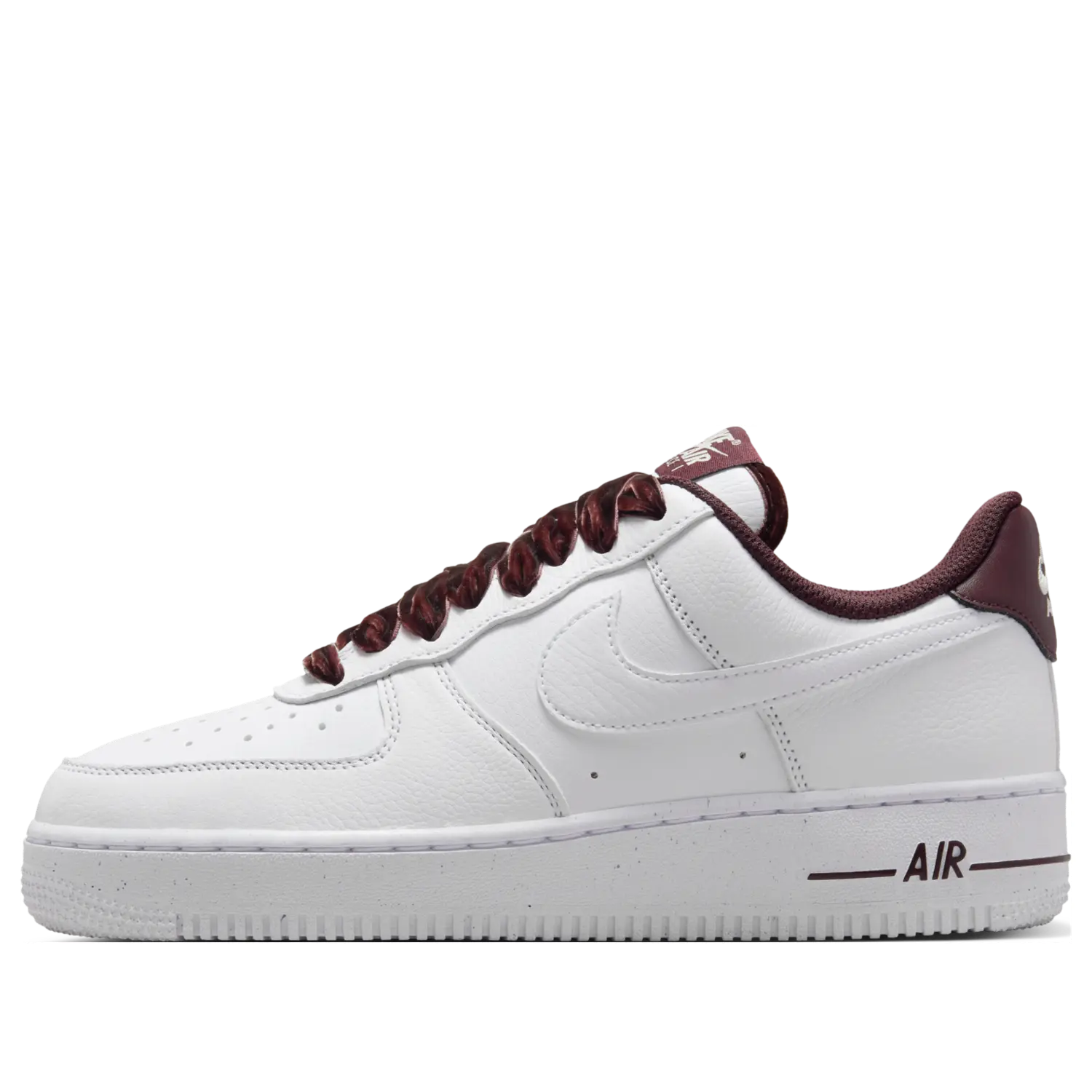 Кроссовки (WMNS) Nike Air Force 1 '07 Vintage 'Burgundy Crush Pale Ivory White'