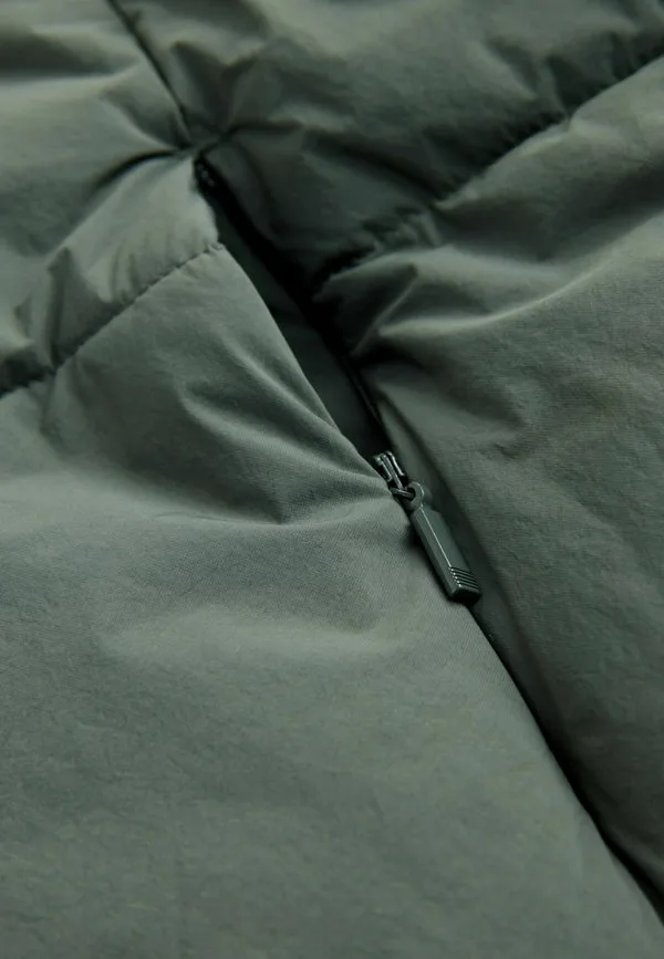 Зимняя куртка с ромбовидной стежкой и утеплителем стандартного кроя. Next, Khaki Green — фото 4