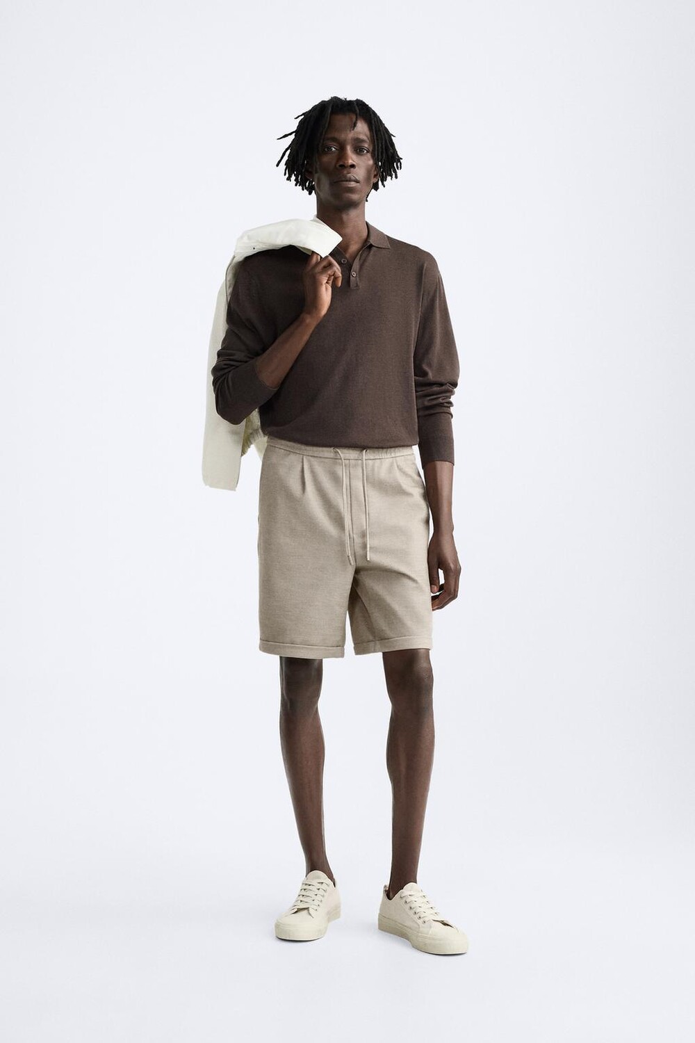 

Комфортные бермудские шорты ZARA, цвет Light tan
