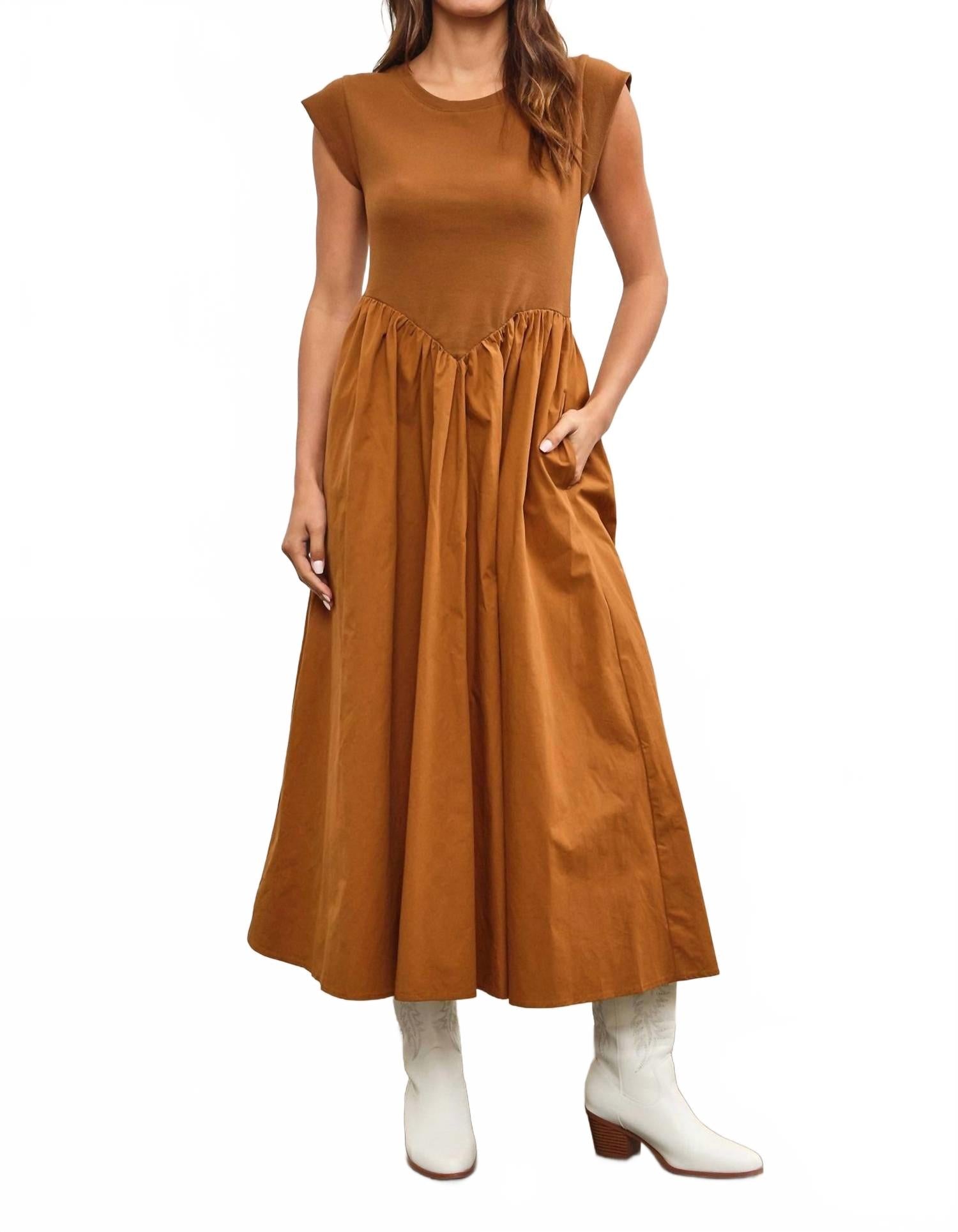 

Мид платье с заниженной талией в цвете кэшью Mustard Seed, Cashew