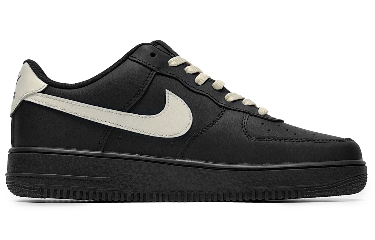 Nike Кроссовки Air Force 1 Infernal Affairs низкие женские черно-белые, цвет Black White — фото 2
