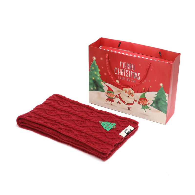

Jeep Плед из плюшевой пряжи унисекс, Christmas Tree Red+Christmas Box