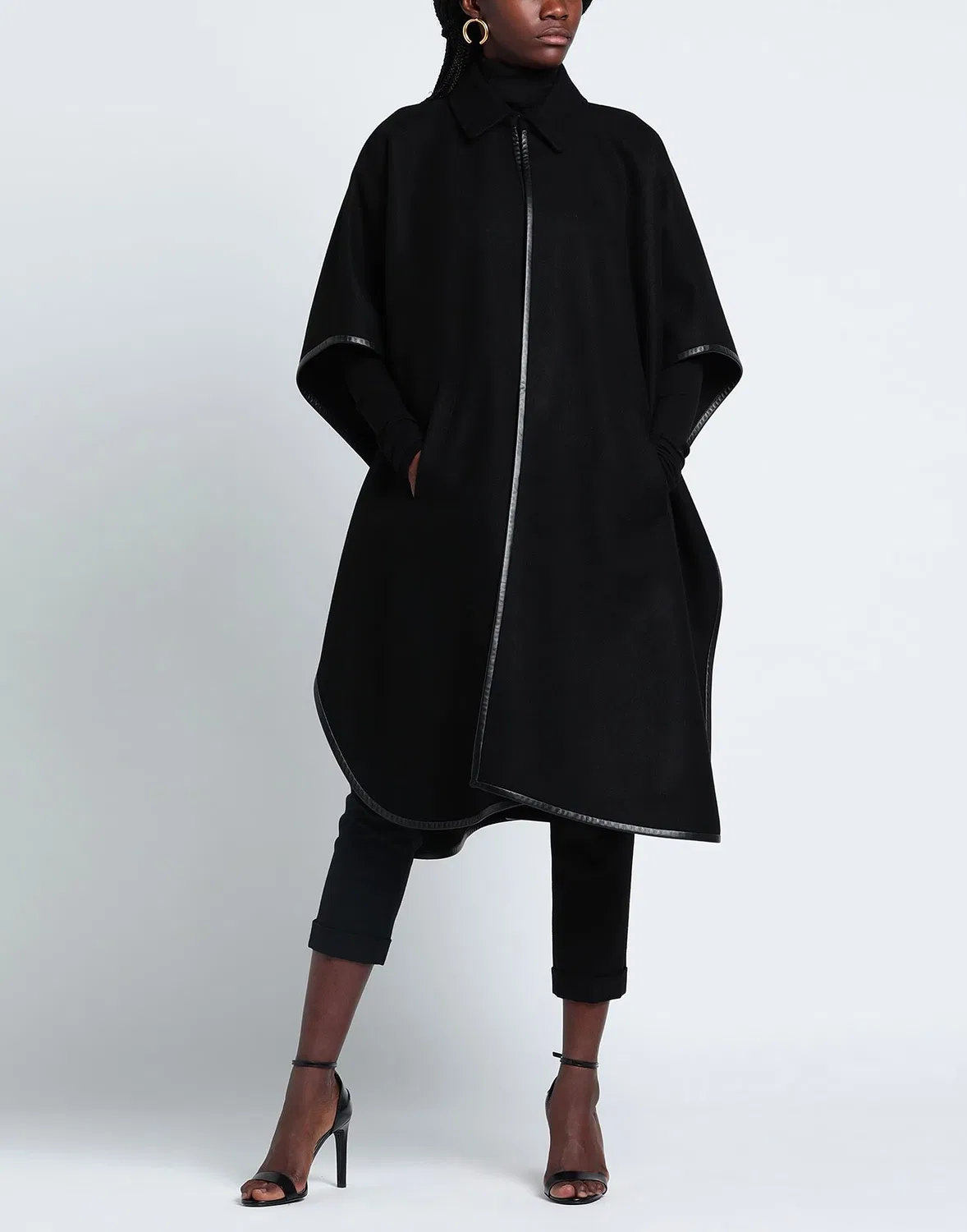 Пончо SAINT LAURENT черное — фото 4