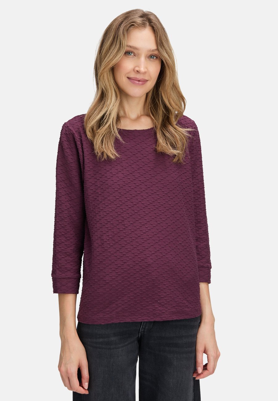 

Топ Betty & Co STRUKTUR MIT RUNDHALSAUSSCHNITT, Dark Aubergine/Purple