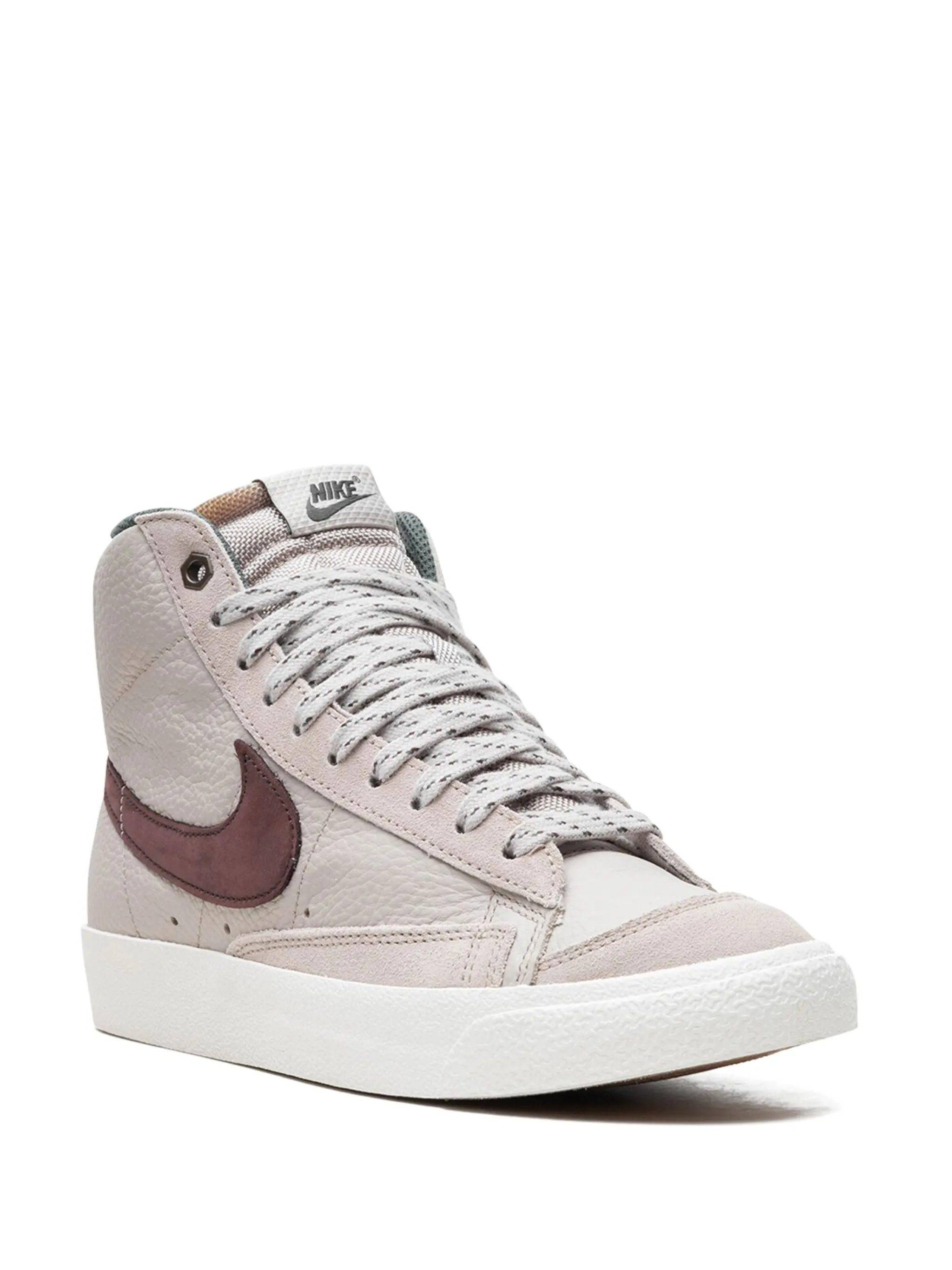 

Кеды Blazer Mid 77 Nike, кремовый