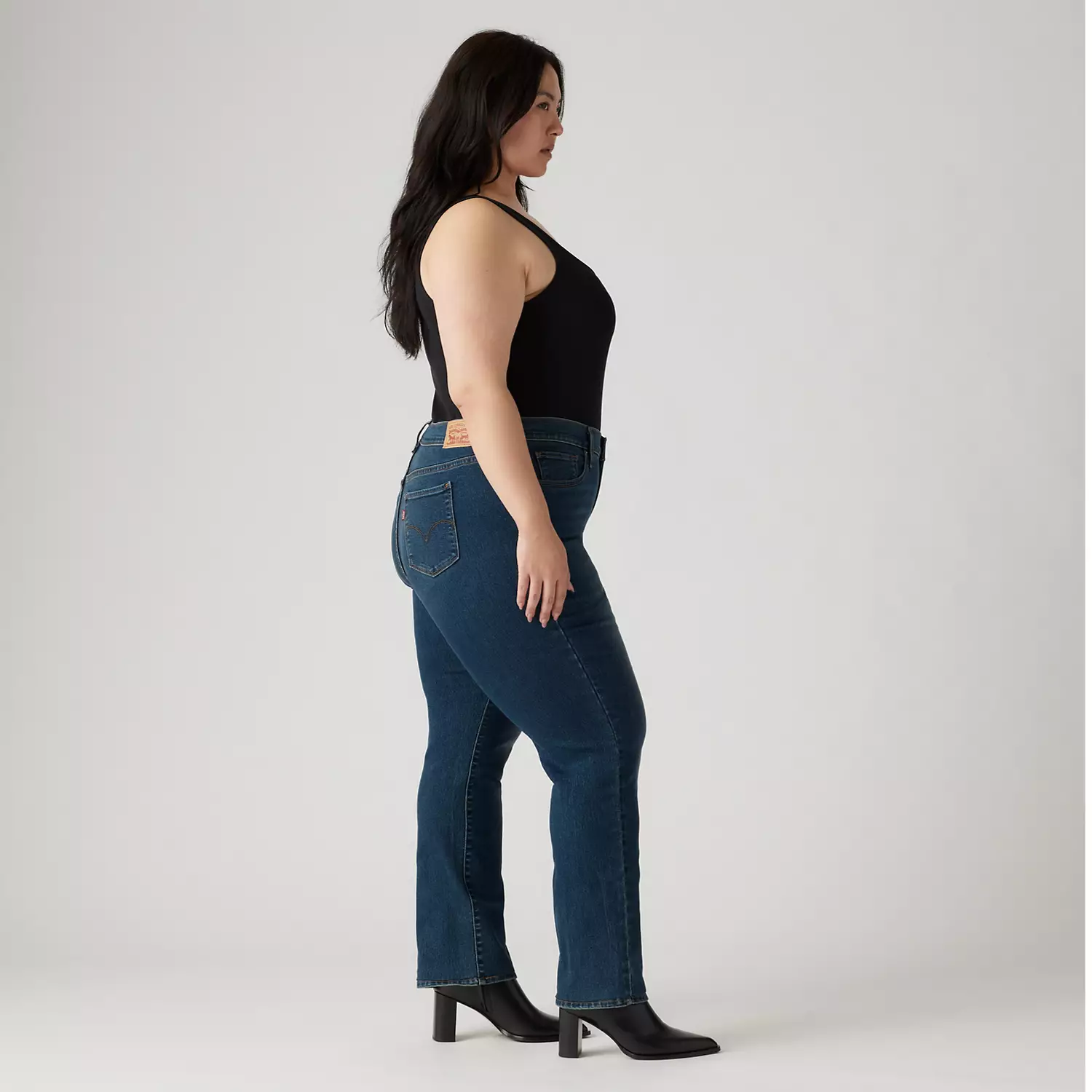 314 моделирующие прямые женские джинсы (большие размеры) Levi's, цвет Zealous Blue - Dark Wash — фото 2
