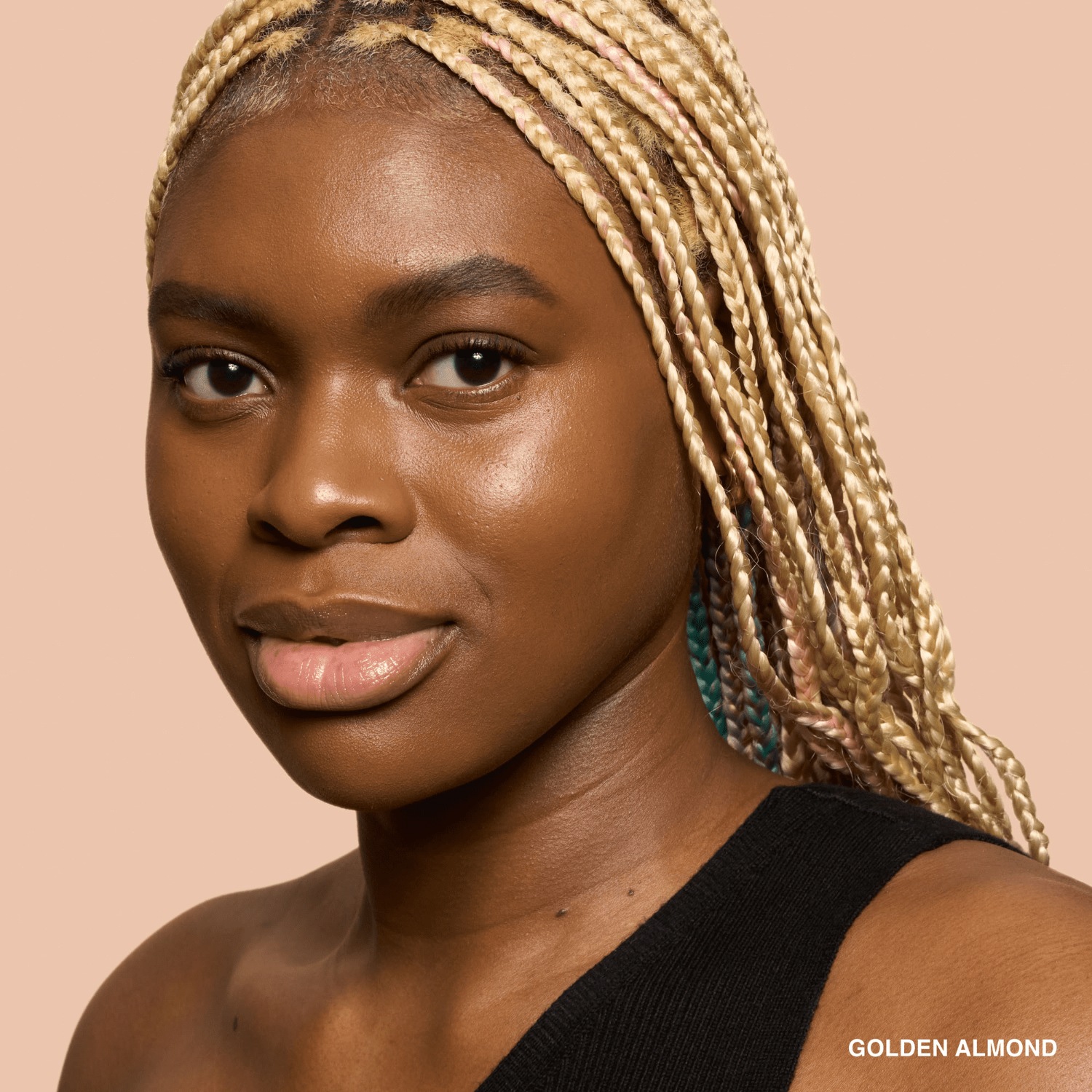Тональный крем для лица weightless skin Bobbi Brown, 41 - golden almond, объем 30 мл — фото 4