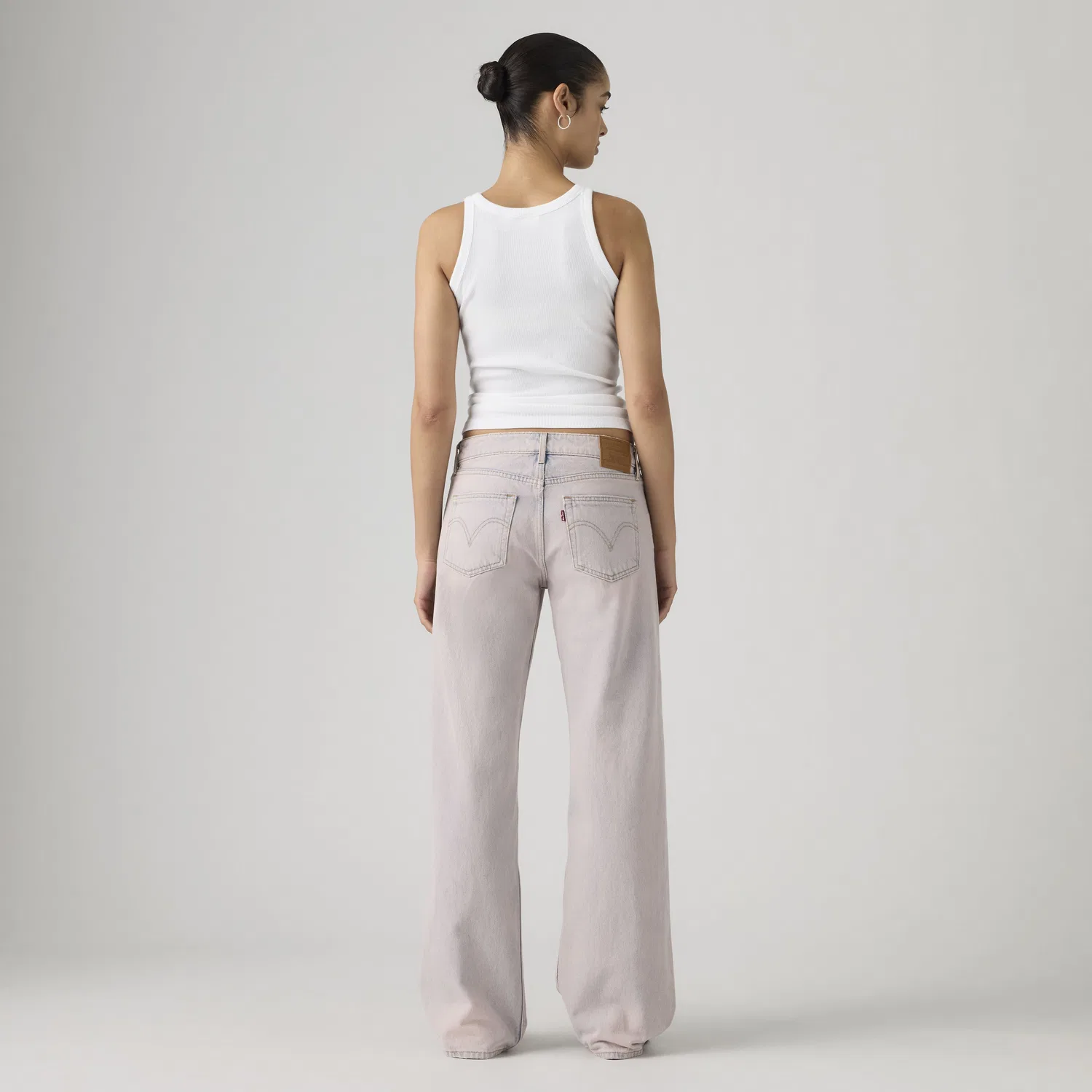 Женские джинсы свободного кроя с низкой посадкой Levi's, Pink — фото 3