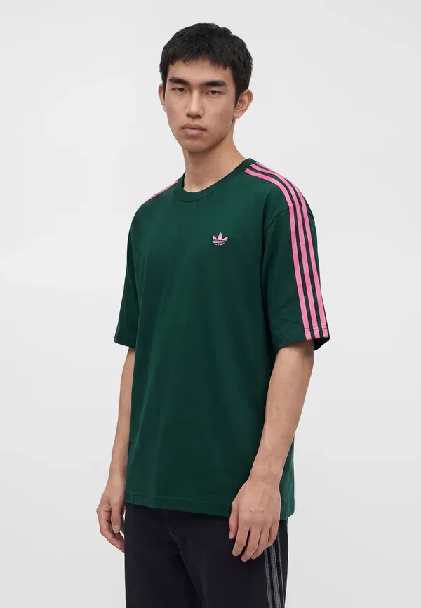 Футболка оверсайз Adidas Originals, цвет колледж грин — фото 4