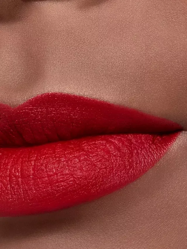 Помада Rouge Allure Velvet Luminous Matte Lip Colour, лимитированная серия CHANEL, 56 Rouge Charnel — фото 4