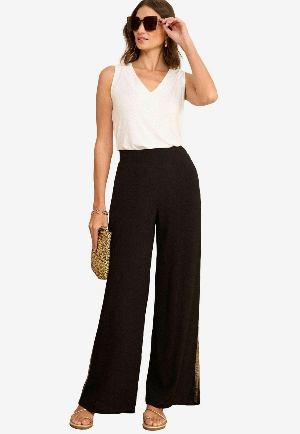 

Брюки WIDE LEG Love & Roses, черный