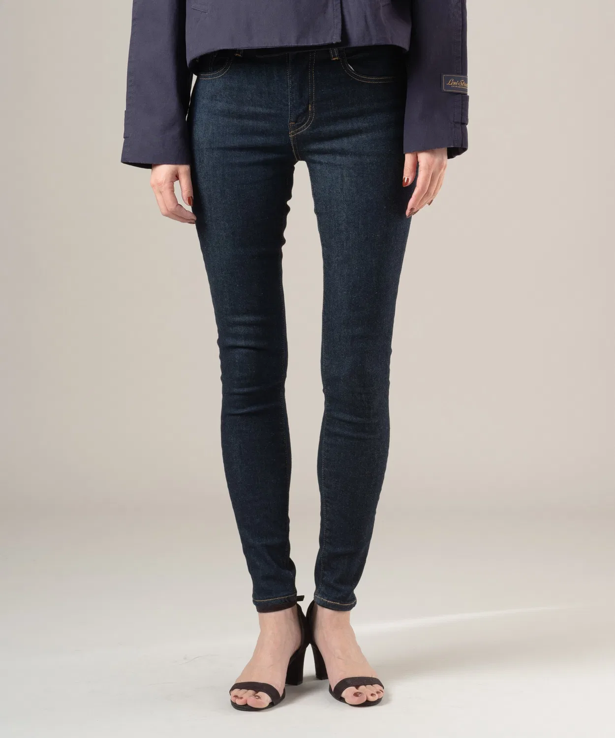 Джинсы скинни Levi's 721 High Rise темно-синие