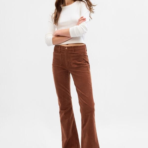 

Брюки flare-fit с высокой посадкой из вельвета Gap, коричневый