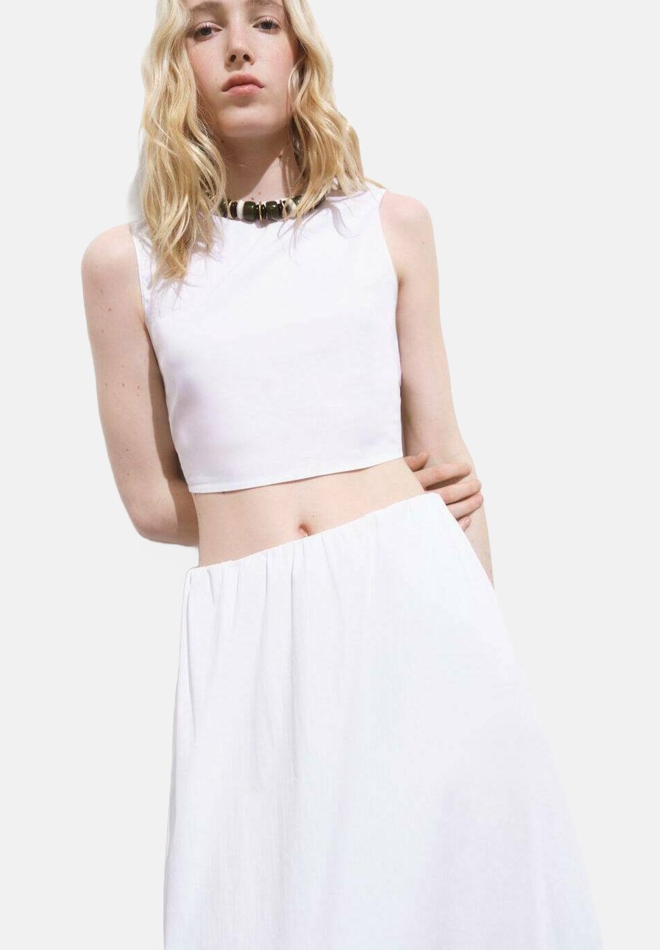 

Топ CROP NŒUD DOS Mango, белый