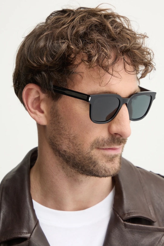 

Солнцезащитные очки Saint Laurent, черный