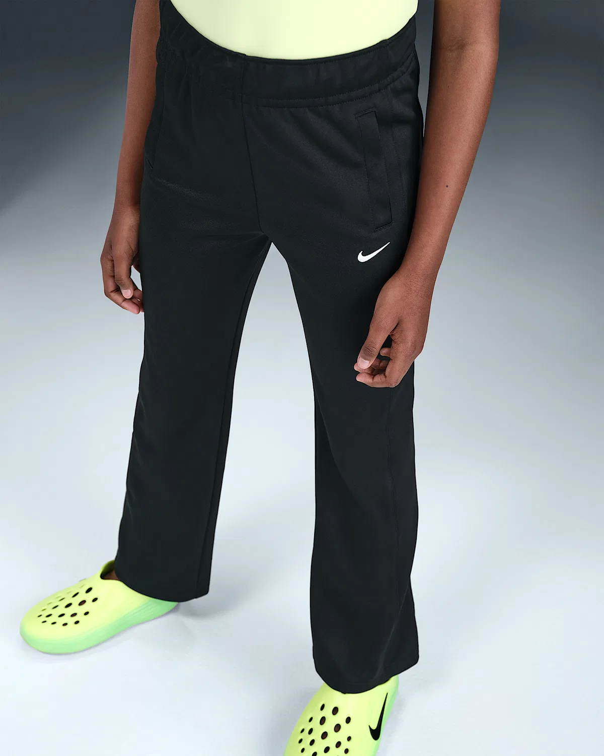 Детские спортивные штаны Nike Sportswear для девочек, Black/Black/White — фото 2