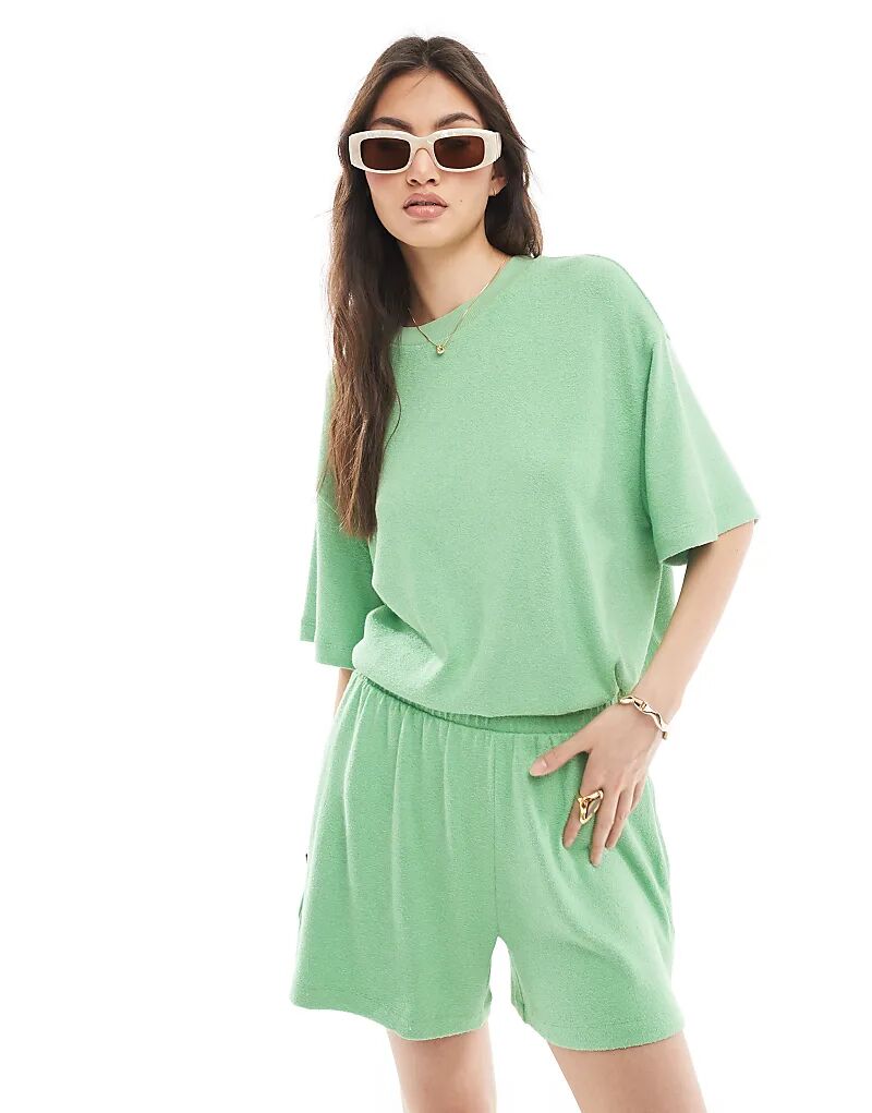 

Текстурированные трикотажные шорты ASOS DESIGN зеленого цвета — часть комплекта