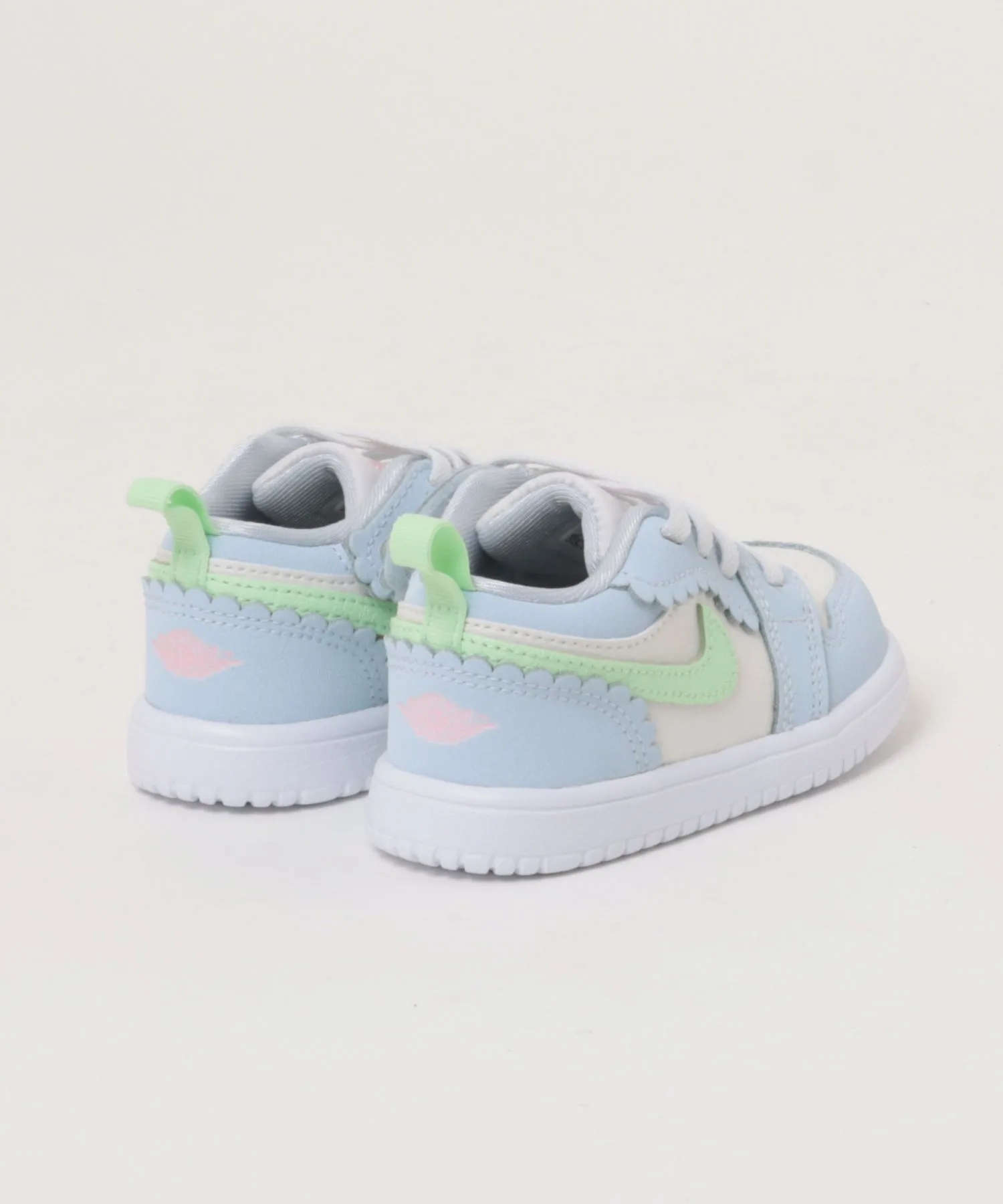 Детские кроссовки из натуральной кожи Jordan 1 LOW ALT SE TD KIB7120 NIKE синие — фото 2