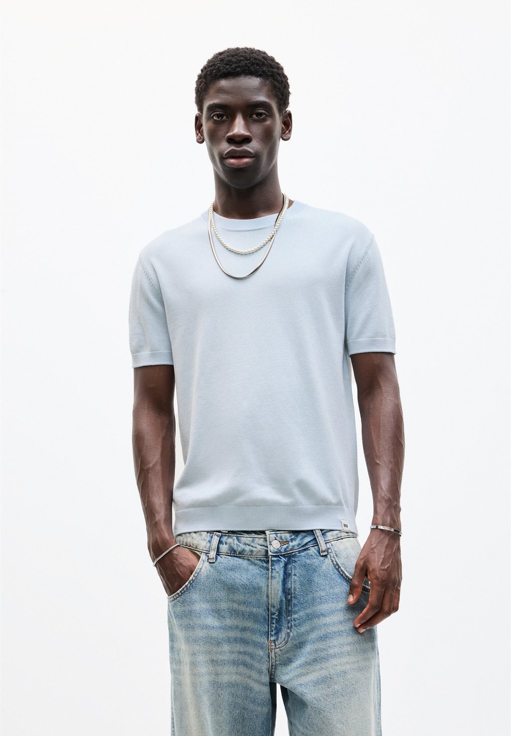 

Футболка с принтом SHORT SLEEVE PULL&BEAR, синий