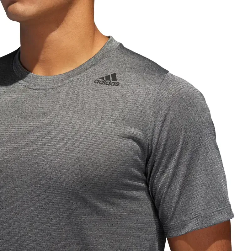 Футболка мужская серебристая Adidas — фото 3