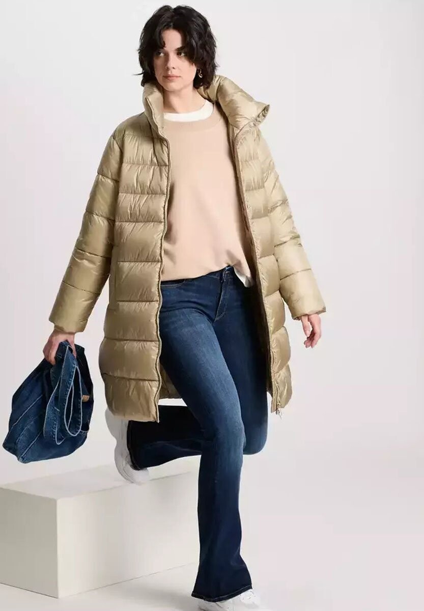 

Зимнее пальто Cross Jeans, золотой