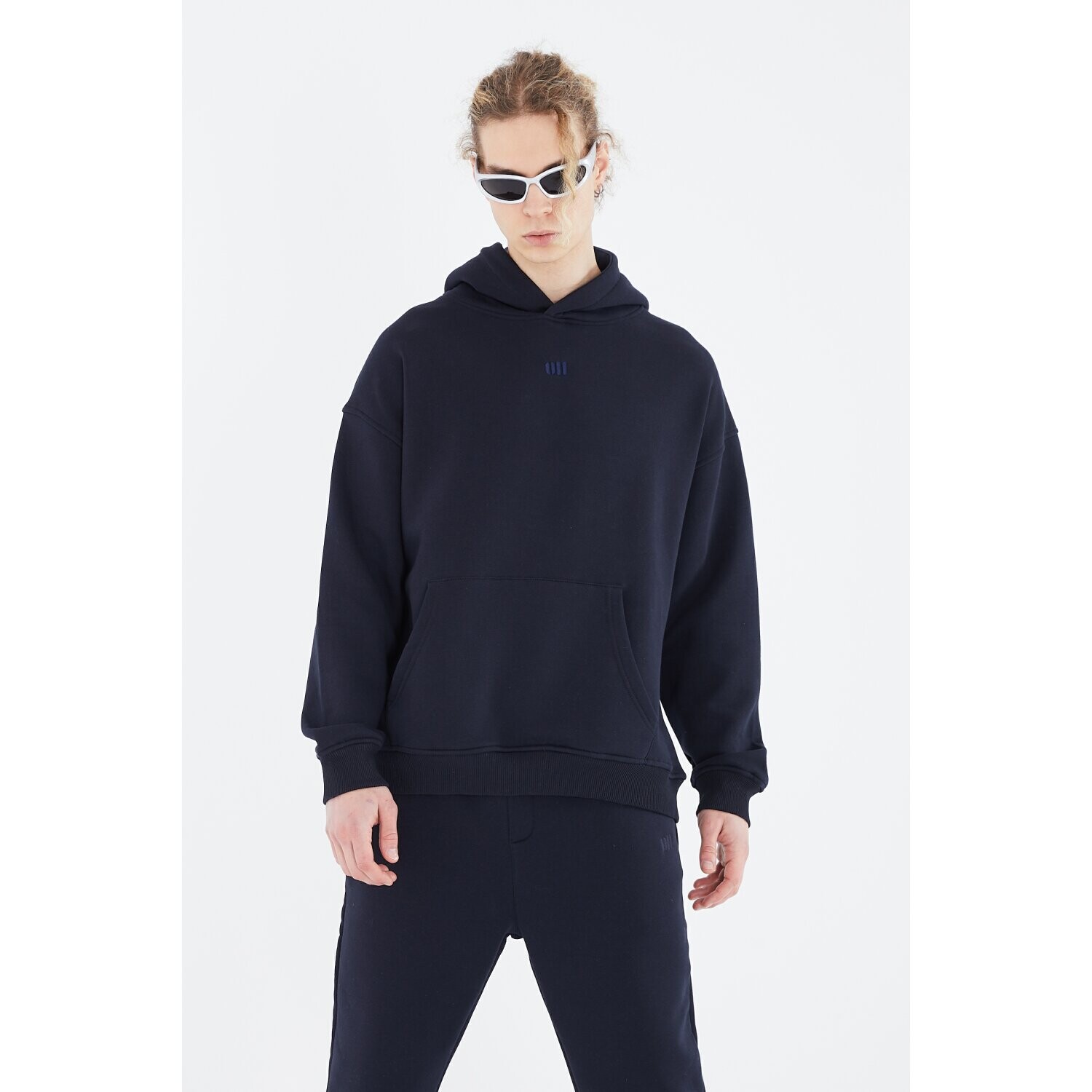 

Толстовка Megaman Oversize Fit Basic Hoodie, темно-синий