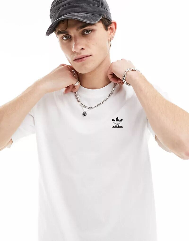 

Белая футболка adidas Originals Essential, Белый, Белая футболка adidas Originals Essential
